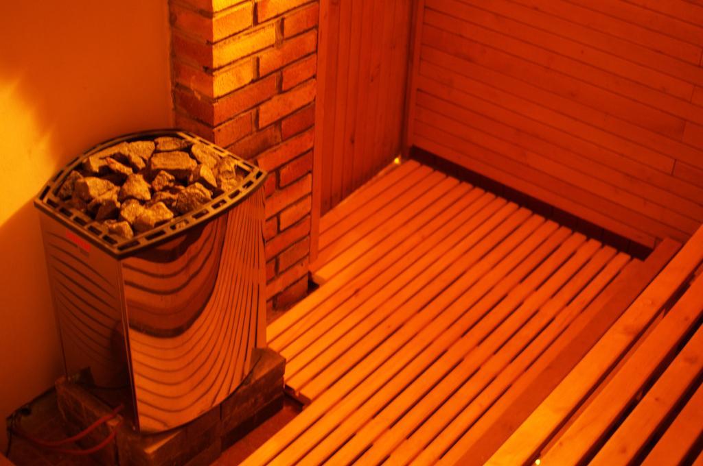 Wellness Hotel Sauna Мала-Моравка Экстерьер фото